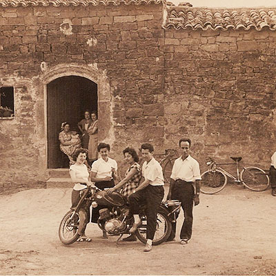 Masia Vilalta cent vint-i-cinc anys d'història